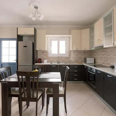 Mandi's * Karavádhos